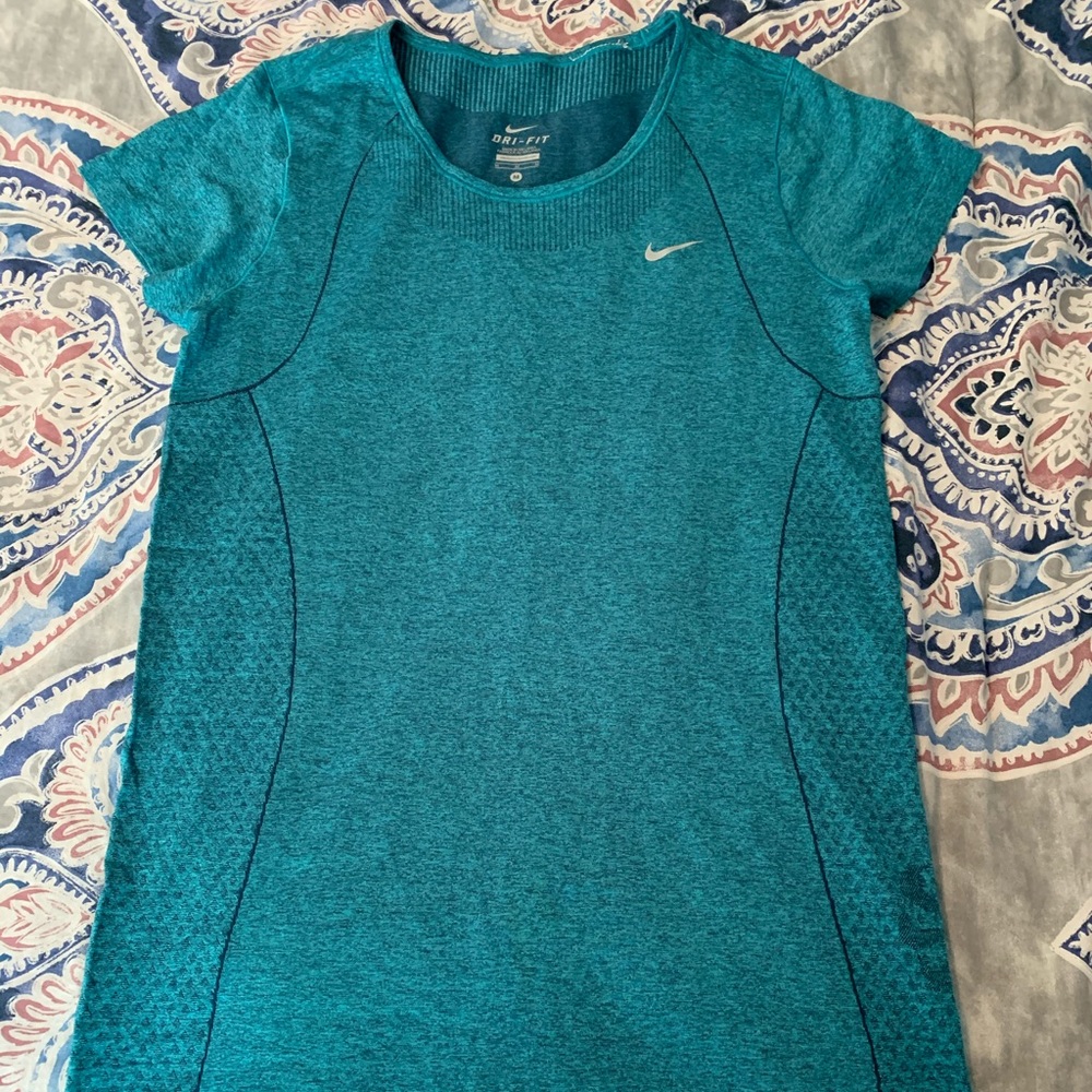 Nike dry fit super soft workout T-shirt